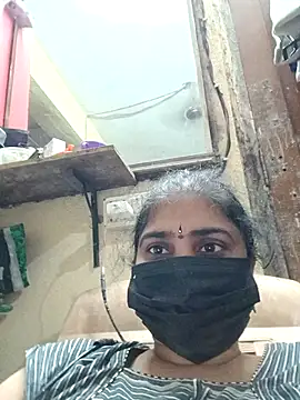 ammullu456 online show from 04/22/26, 05:03