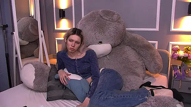 Snapshot of PamelamyDreamys chatting on 02/20/25, 12:47 PamelamyDreamys online show from 02/20/25, 12:47