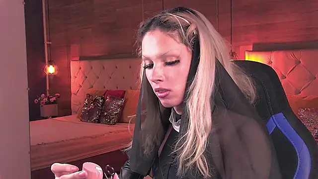 Snapshot of PamelamyDreamys chatting on 02/26/25, 12:14 PamelamyDreamys online show from 02/26/25, 12:14