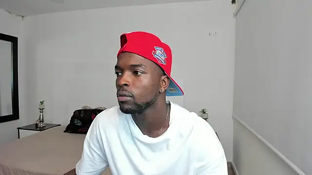 Dylan Taylor online show from 02/17/25, 02:42