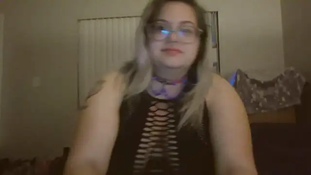 HoneyBear19 online show from 02/04/25, 07:29