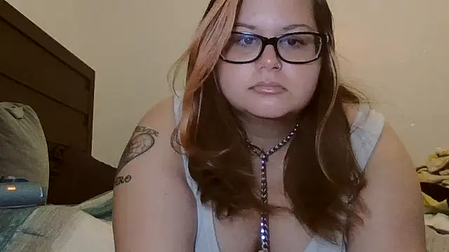 HoneyBear19 online show from 02/04/26, 03:07