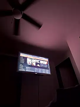 funcouple012 online show from 01/12/26, 06:18