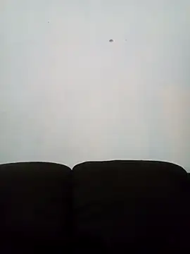 Snapshot of Babydol18_ chatting on 01/01/25, 07:43 Babydol18  online show from 01/01/25, 07:43