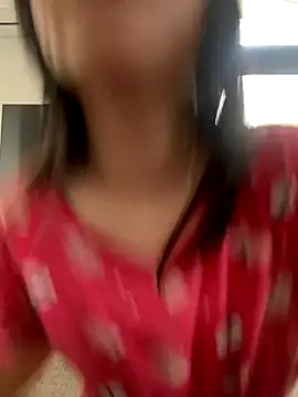 Snapshot of Misstaiwan@xh chatting on 10/13/25, 09:48 Misstaiwanxh online show from 10/13/25, 09:48