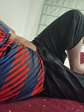 samee00721 online show from 04/01/26, 05:21