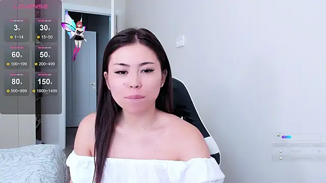 may mia online show from 10/12/25, 03:49