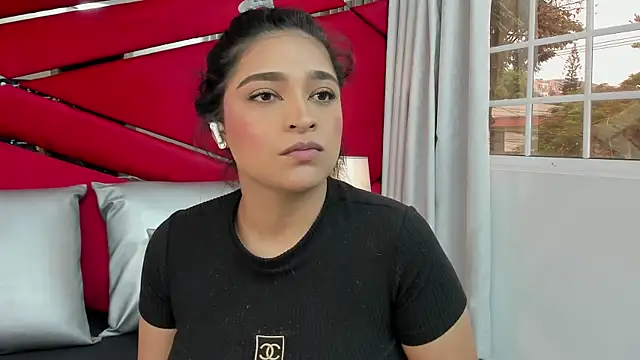 AdeleGray online show from 02/03/25, 12:03