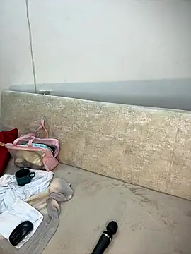 AdeleGray online show from 12/19/25, 11:17