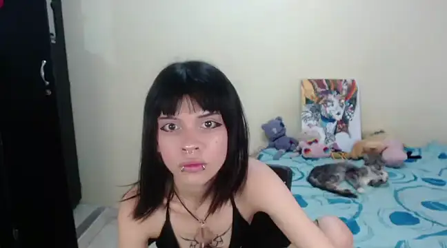 Snapshot of hachi_kitty chatting on 12/13/24, 09:52 hachi kitty online show from 12/13/24, 09:52