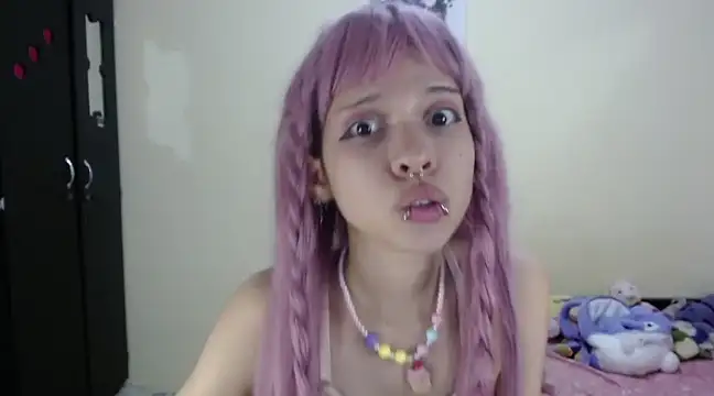 Snapshot of hachi_kitty chatting on 01/06/25, 05:41 hachi kitty online show from 01/06/25, 05:41