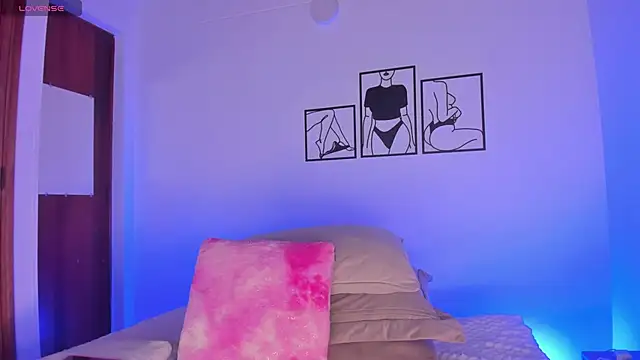 777AylinZ online show from 11/08/25, 10:37