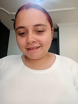 CURVY-HORNY online show from 12/17/25, 09:43