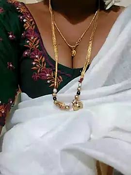 Cute-chinny online show from 01/18/25, 05:37