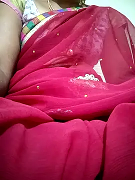 Cute-chinny online show from 02/07/25, 12:42