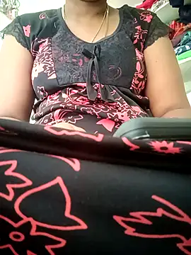 Cute-chinny online show from 09/21/25, 06:48