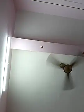 Cute-manisha online show from 03/11/25, 12:39