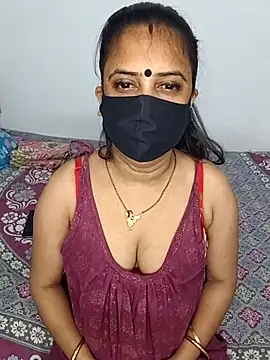 Snapshot of Cute-manisha chatting on 06/08/26, 02:56 Cute-manisha online show from 06/08/26, 02:56