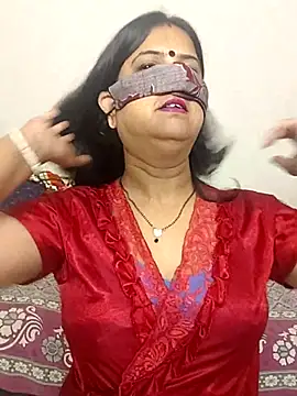 Snapshot of Cute-manisha chatting on 07/19/26, 03:21 Cute-manisha online show from 07/19/26, 03:21