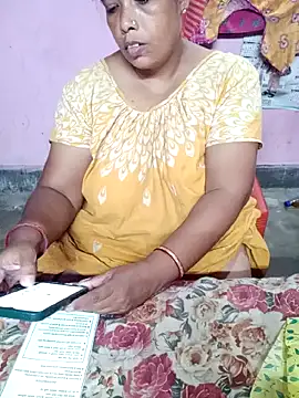 Hotty-rumi online show from 10/25/25, 01:29