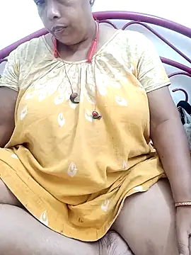 Hotty-rumi online show from 11/28/25, 04:42