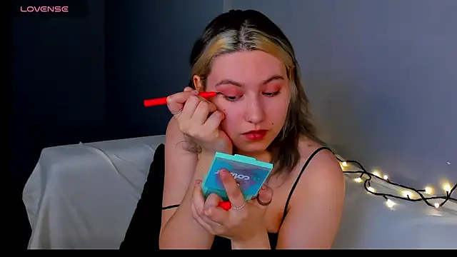Snapshot of Bonni_Meiz chatting on 01/20/25, 11:45 Bonni Meiz online show from 01/20/25, 11:45