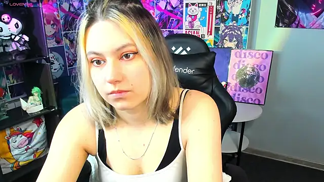 Snapshot of Bonni_Meiz chatting on 02/26/25, 03:53 Bonni Meiz online show from 02/26/25, 03:53