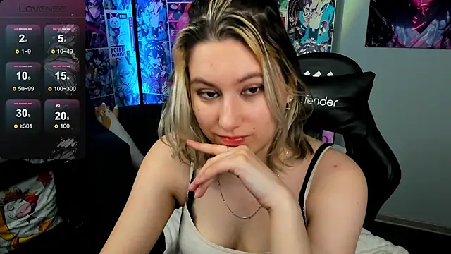 Snapshot of Bonni_Meiz chatting on 03/14/25, 09:14 Bonni Meiz online show from 03/14/25, 09:14