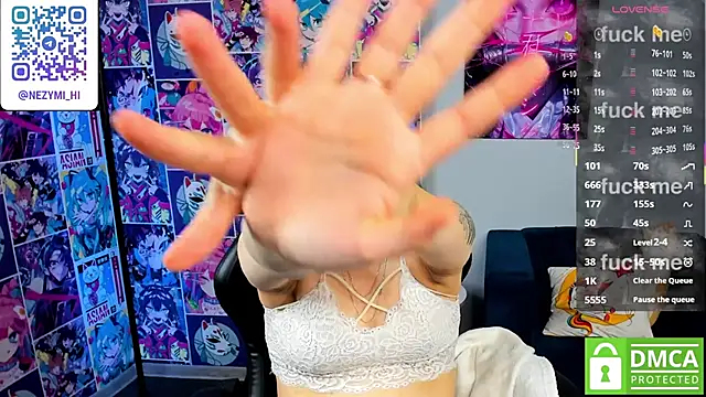 Snapshot of Bonni_Meiz chatting on 10/16/25, 02:56 Bonni Meiz online show from 10/16/25, 02:56