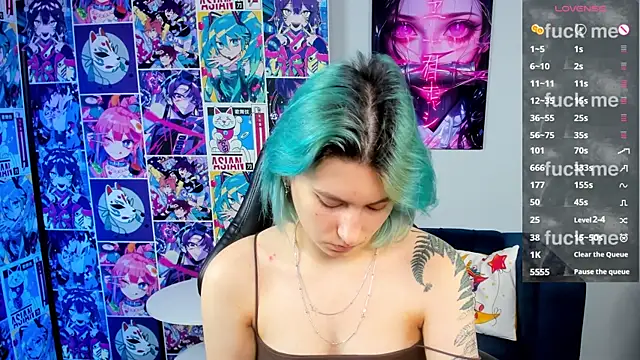 Snapshot of Bonni_Meiz chatting on 10/18/25, 04:15 Bonni Meiz online show from 10/18/25, 04:15