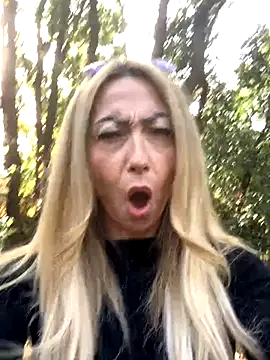 harleyejoker1 online show from 10/24/25, 09:17