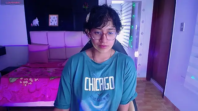 Snapshot of Lili_Gomez_ chatting on 01/10/26, 11:23 Lili Gomez online show from 01/10/26, 11:23
