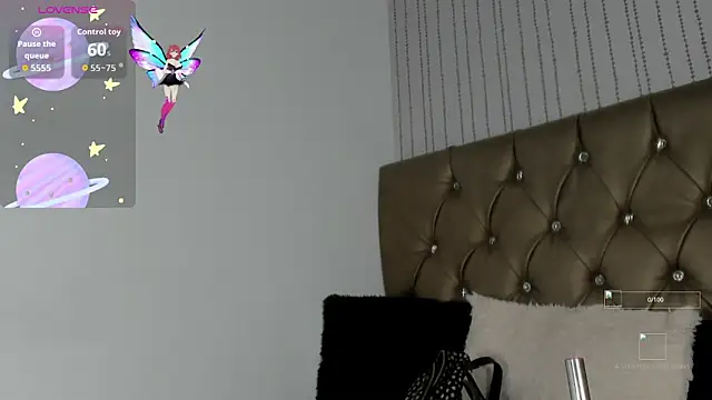Snapshot of candymery chatting on 09/17/25, 07:04 candymery online show from 09/17/25, 07:04