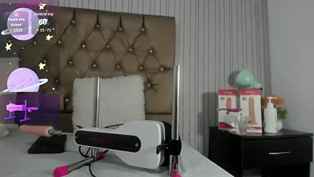 Snapshot of candymery chatting on 10/15/25, 08:09 candymery online show from 10/15/25, 08:09