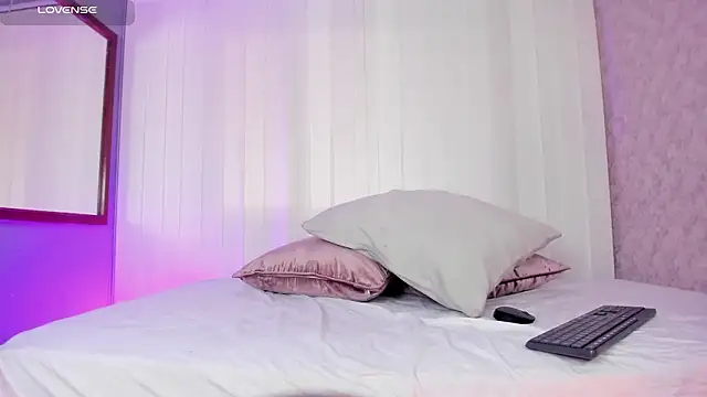 Pamela Johnsonn online show from 02/17/26, 05:30