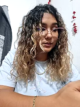 BrendaGirs online show from 09/19/25, 02:24