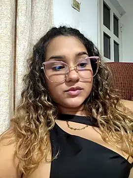 BrendaGirs online show from 11/14/25, 03:16