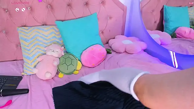 amandalee01 online show from 01/07/26, 07:16