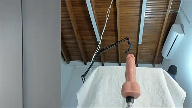 Lucy carter  online show from 09/11/25, 01:33