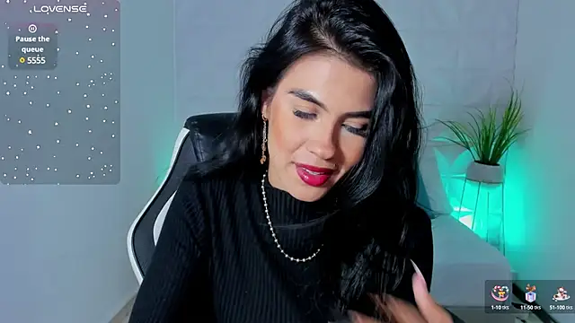 Snapshot of stephanya_ chatting on 03/12/25, 07:06 stephanya online show from 03/12/25, 07:06