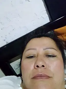 Darly Gomez online show from 01/10/25, 01:41