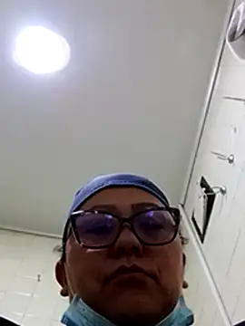 Darly Gomez online show from 01/22/25, 01:21