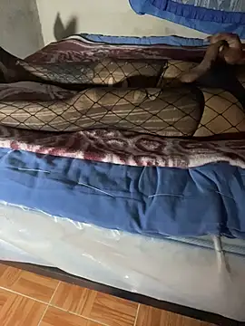 manuamador online show from 04/06/26, 04:46