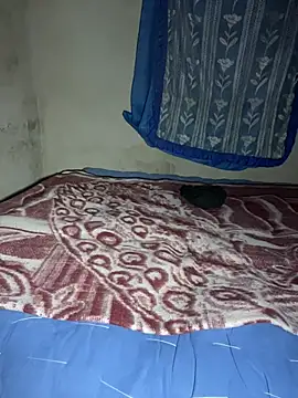 manuamador online show from 04/19/26, 03:28