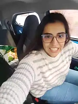 Ursumi1 online show from 12/18/25, 03:51