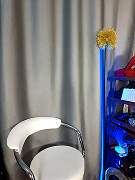 Milforja online show from 11/13/25, 05:34