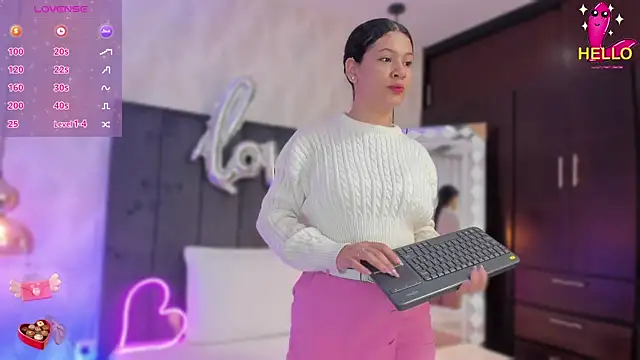 SHARONN     online show from 02/18/25, 03:10