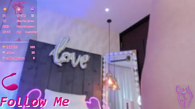 SHARONN     online show from 02/26/25, 10:04