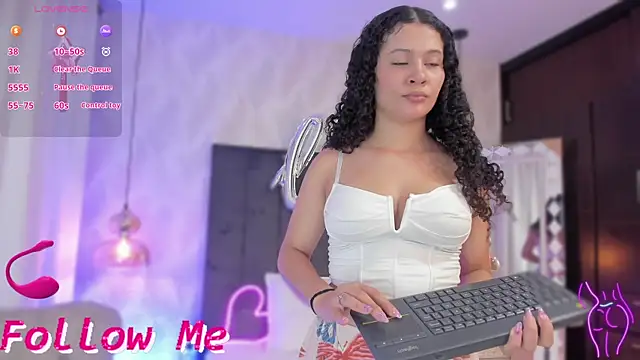 SHARONN     online show from 03/01/25, 04:04