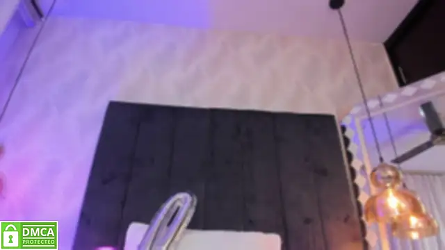 SHARONN     online show from 03/17/25, 06:18